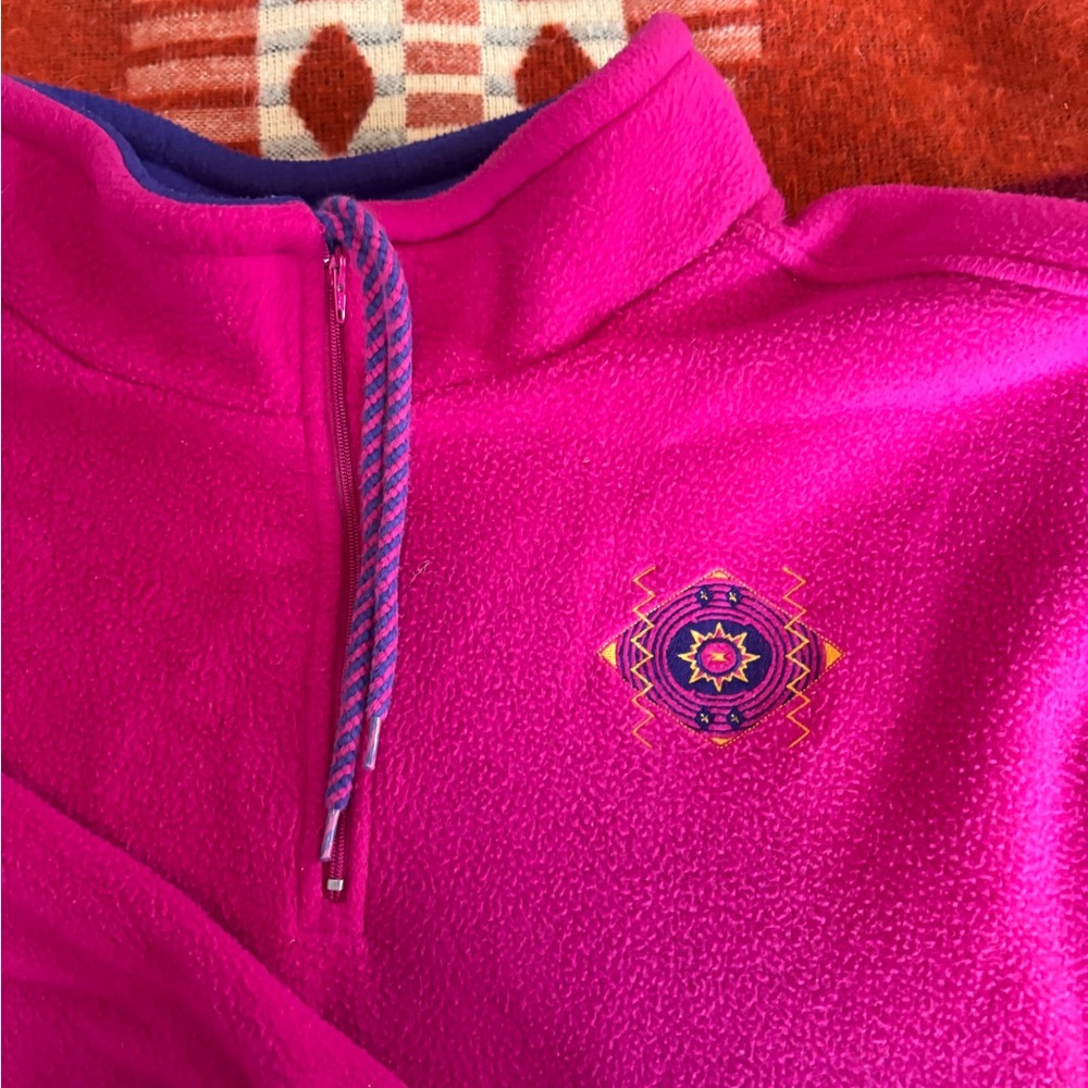 Vibrant Pink Fleece Pullover with Embroidered Design
